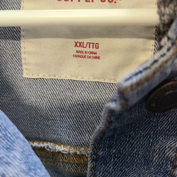 Jean and sweater jacket Size XXL - Picture 2 of 3